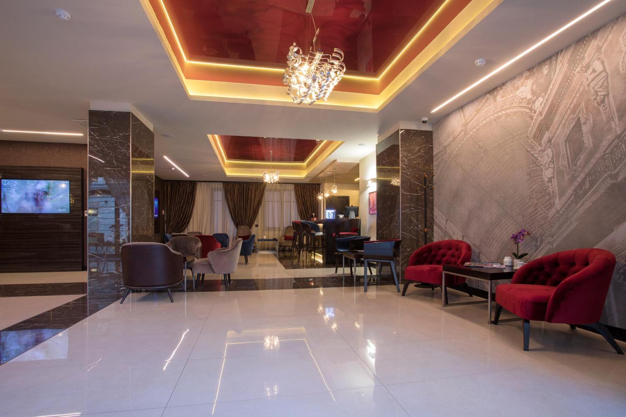 The Fifth Floor By Old Town Hotel Тимишоара Екстериор снимка